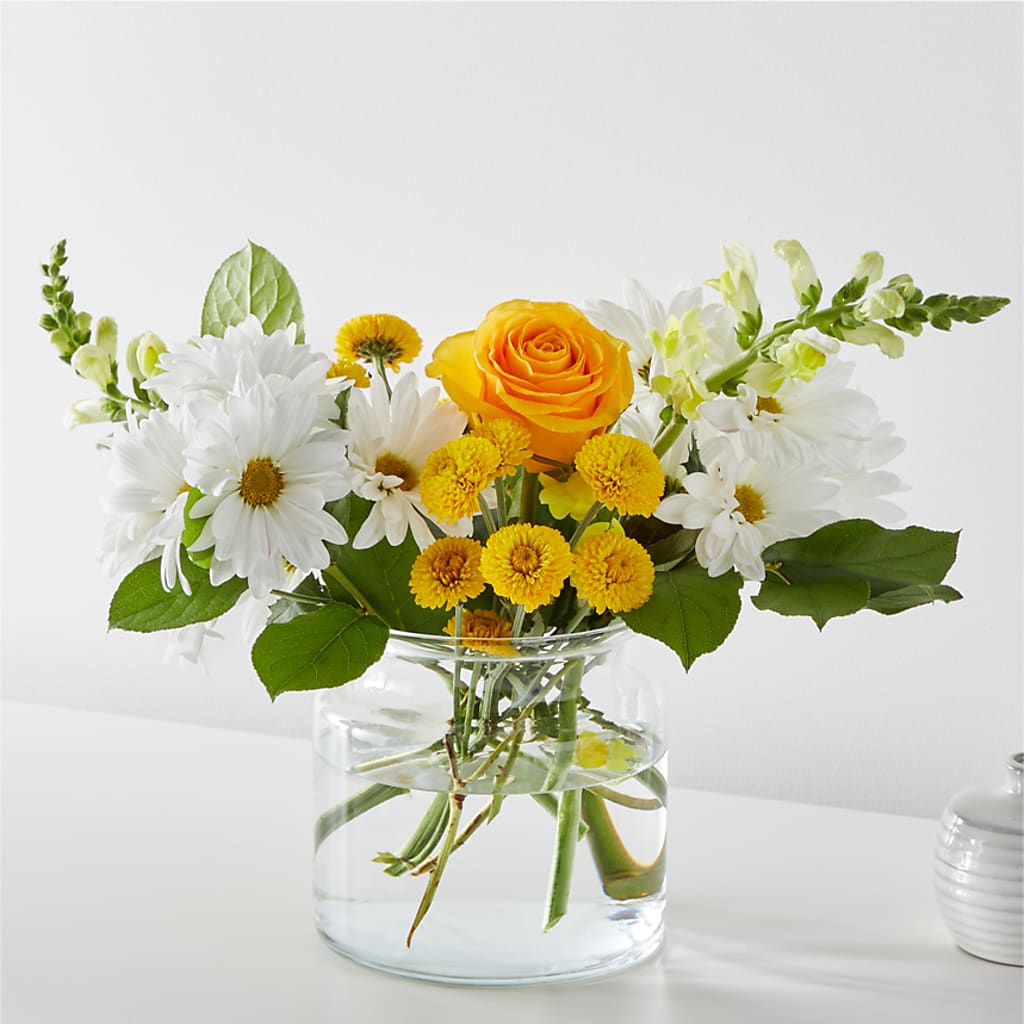 Sun Salutation Bouquet – SADIE'S FLOWER SHOP, Rayne LA