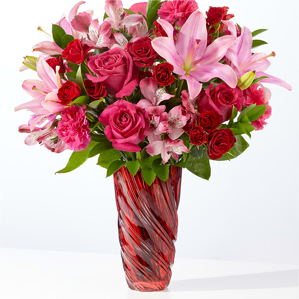 In Love Bouquet with Luxe Swirl Vase – SADIE'S FLOWER SHOP, Rayne LA