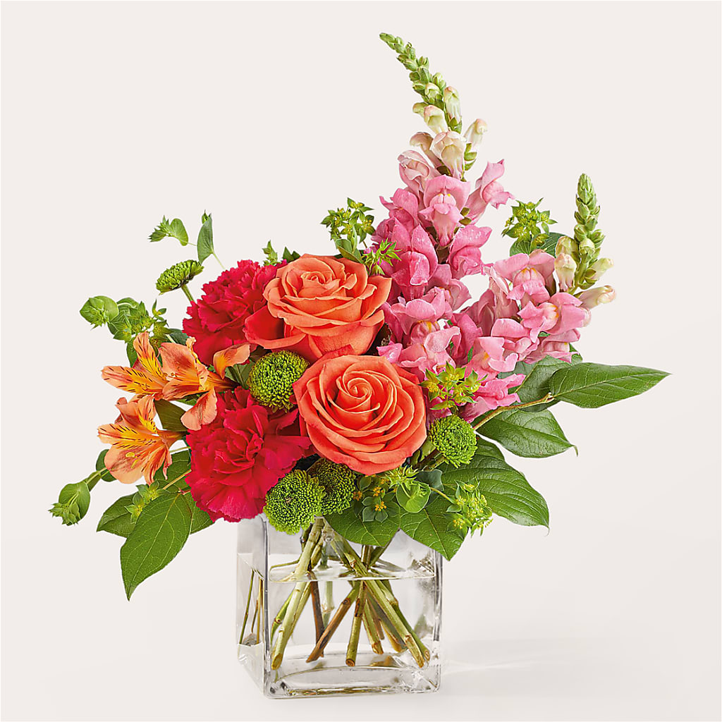 Cosmopolitan Bouquet – SADIE'S FLOWER SHOP, Rayne LA