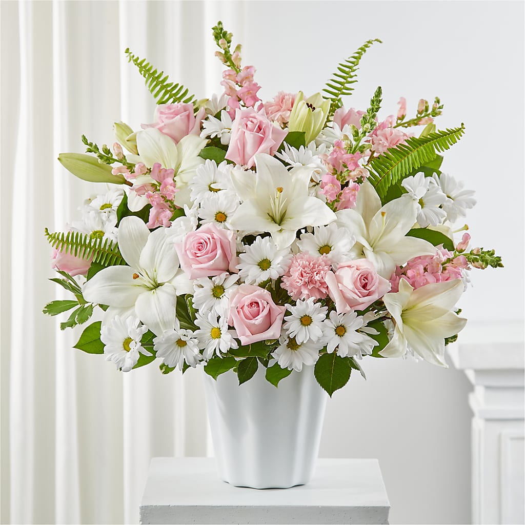 Soft Touch Tabletop Basket – SADIE'S FLOWER SHOP, Rayne LA