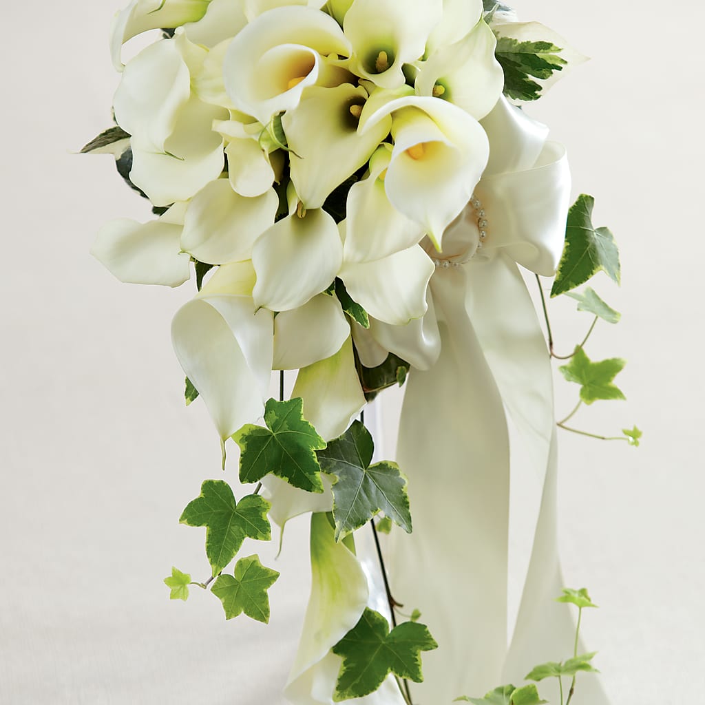 White Chapel Bouquet – SADIE'S FLOWER SHOP, Rayne LA