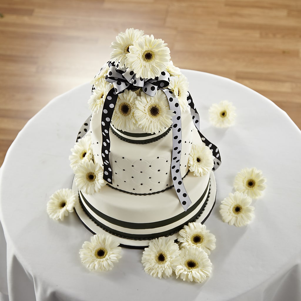 Simple Sophistication Cake Décor – SADIE'S FLOWER SHOP, Rayne LA