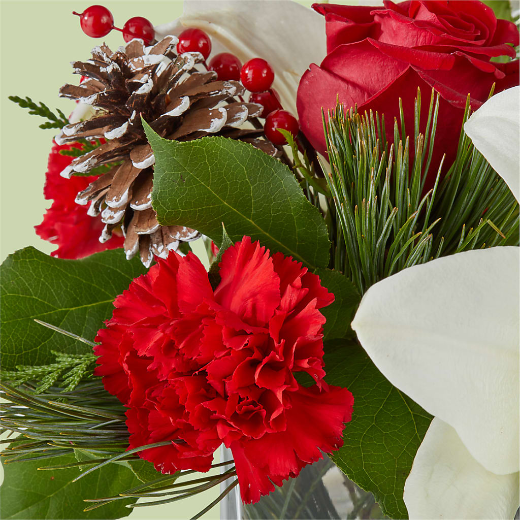 Glistening Icicles Bouquet – SADIE'S FLOWER SHOP, Rayne LA