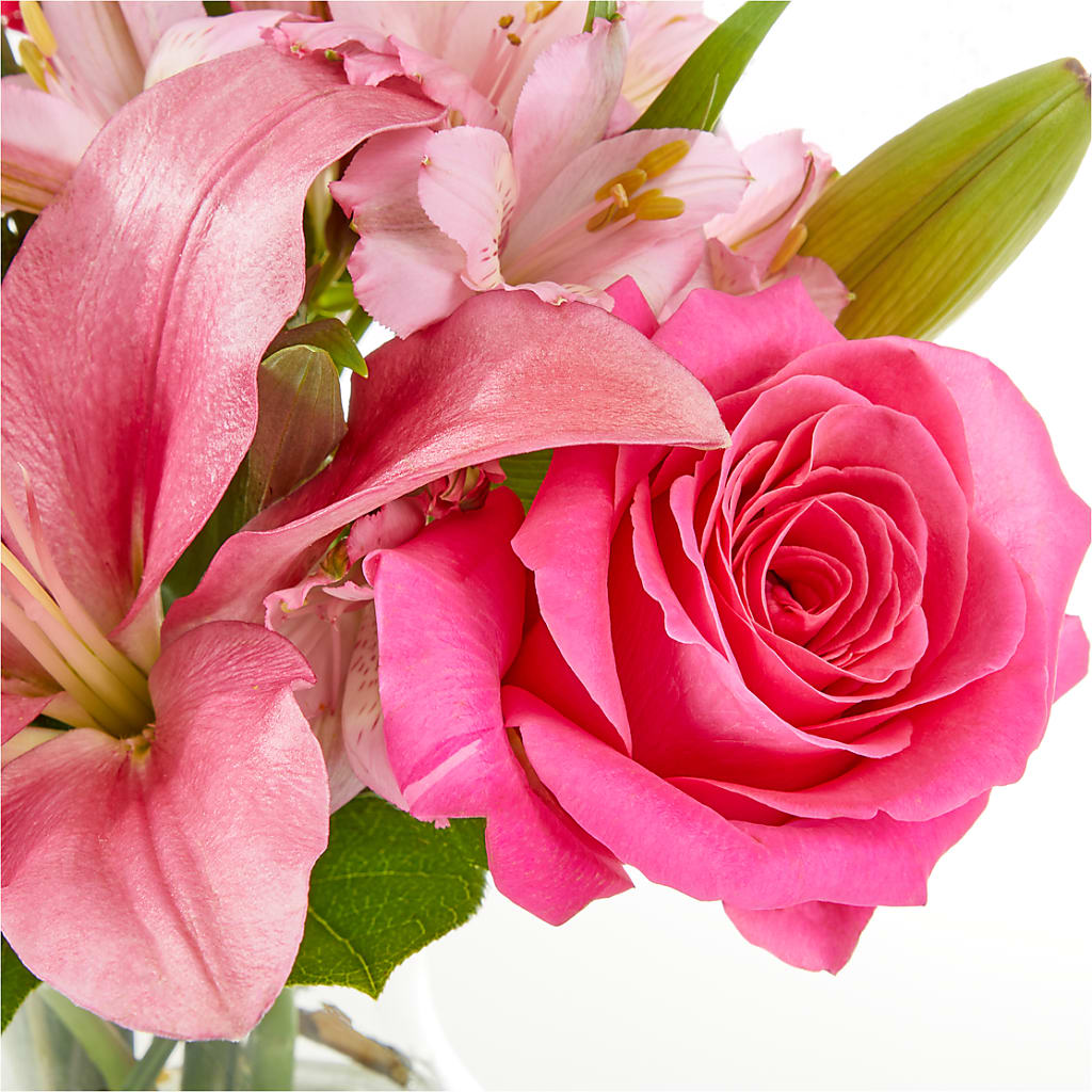 Lots of Love Bouquet – SADIE'S FLOWER SHOP, Rayne LA