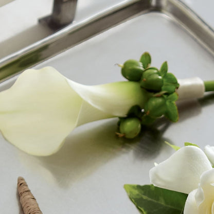 White Calla Boutonniere – SADIE'S FLOWER SHOP, Rayne LA
